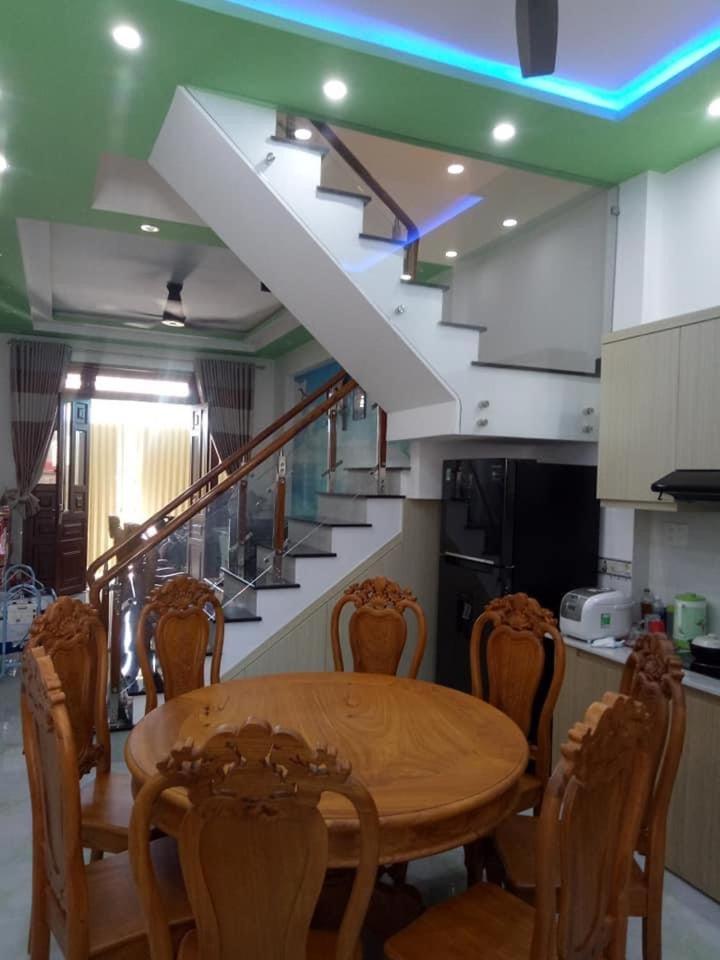 Nhà khách Thu Duc *